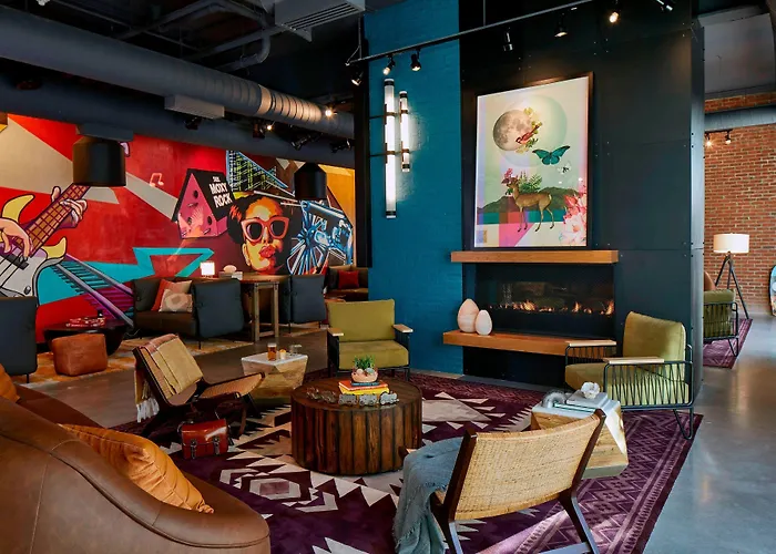 Moxy Chattanooga Downtown